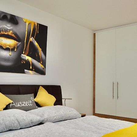 Luxurioeses Apartment Mit Garten & Terrasse In Der Naehe Vom See Im Schoenen Salzkammergut グムンデン エクステリア 写真